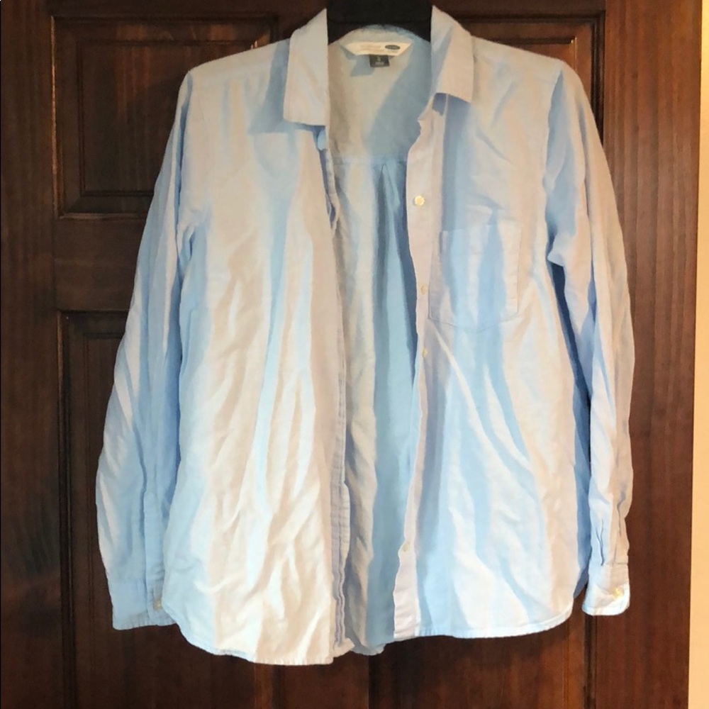 Old Navy women’s button up.